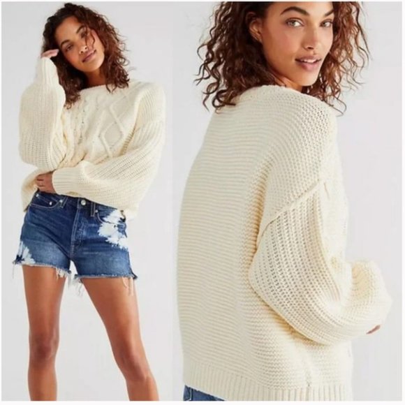 Free People Dream Cable Crew Pullover Sweater Oversized Cream NWT - Picture 3 of 16